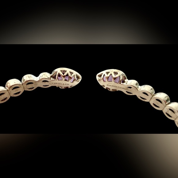 Sterling Silver Bracelet Gabriel & Co Bujukan Pear Shape Amethyst Split Bangle - Picture 2 of 9